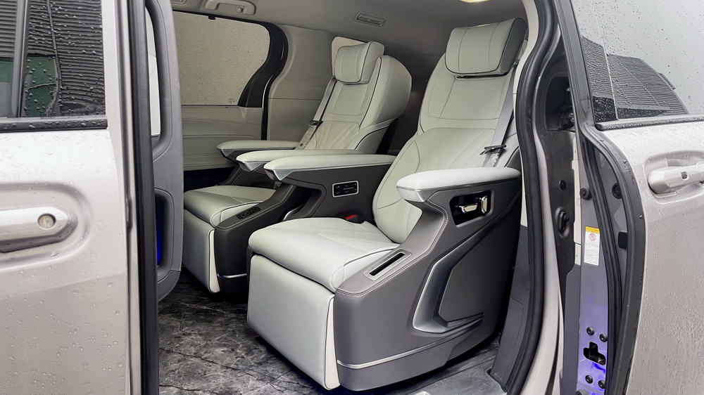 JS01 Daybreak Air Seat